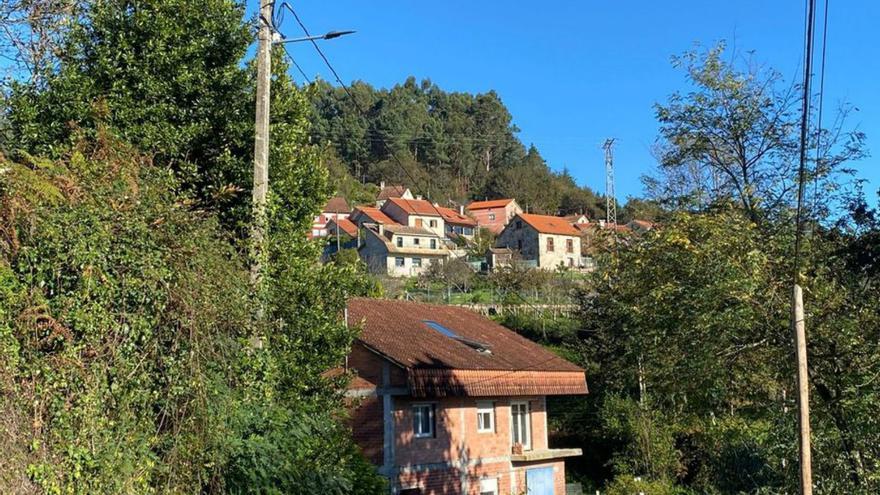 Vecinos de la parte alta de la parroquia, sin luz durante tres horas