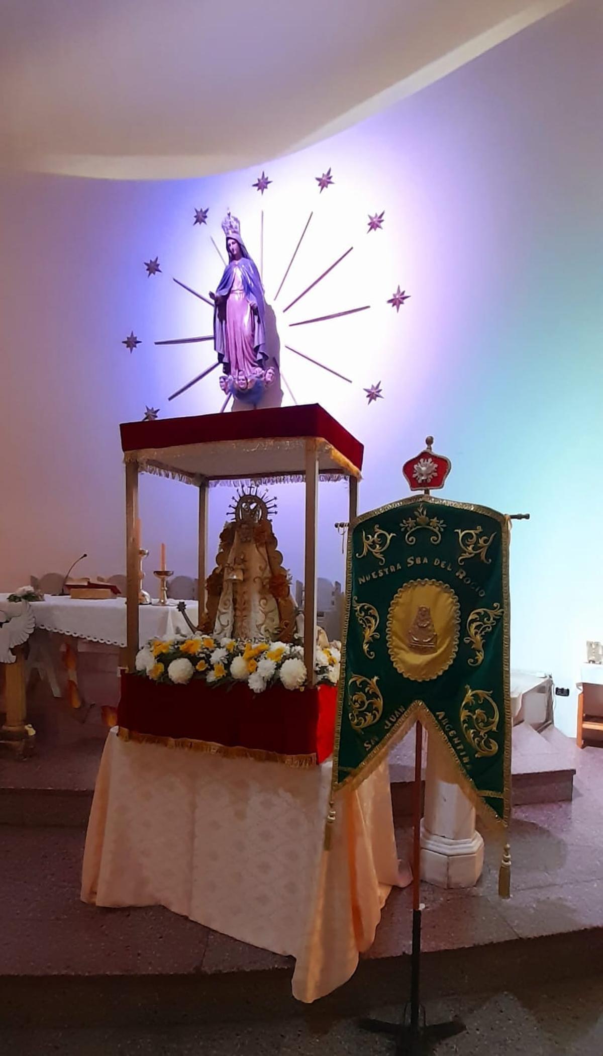 Imagen de la Virgen del Rocío de la Hermandad de la Virgen del Rocio San Juan Argentina