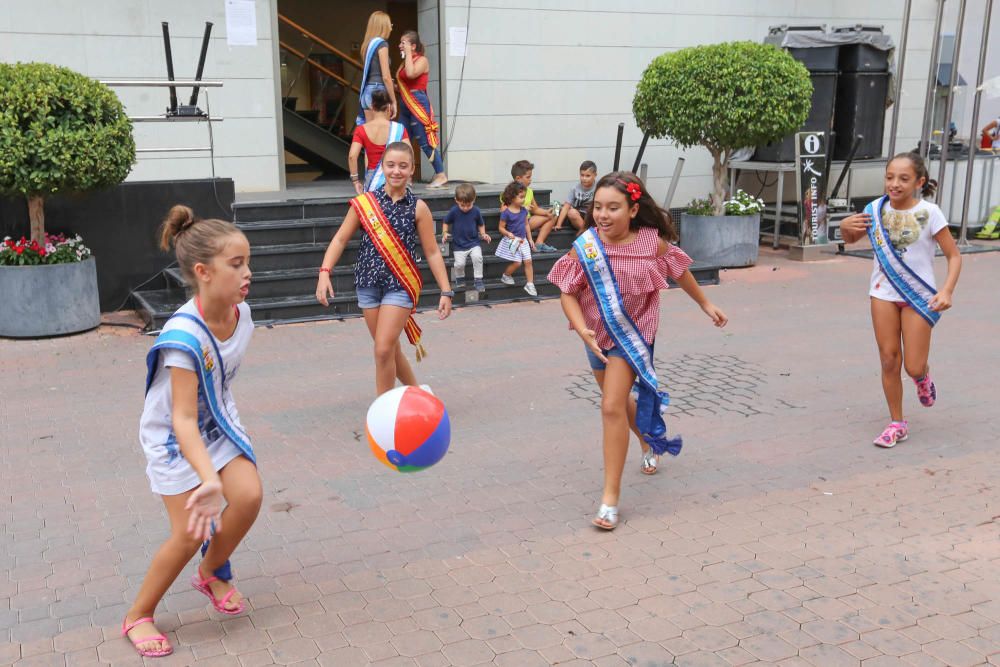 La fiesta y la alegría inundan Dolores tras el chupinazo de las fiestas patronales