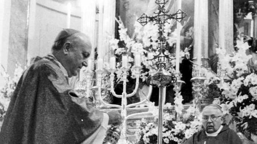 Rafael Sanus. El obispo que se rebeló