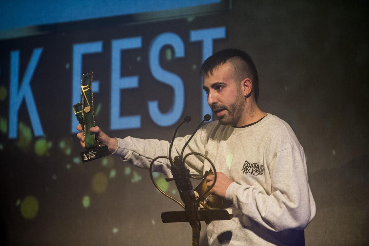 Galería | Robe triunfa en Cáceres en la fiesta de la música extremeña