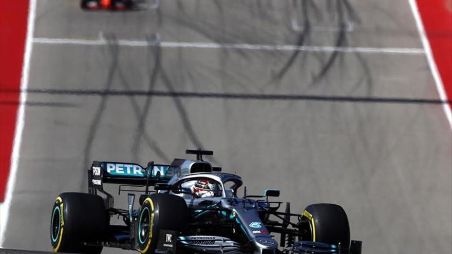 Lewis Hamilton asegura en Austin su sexto título