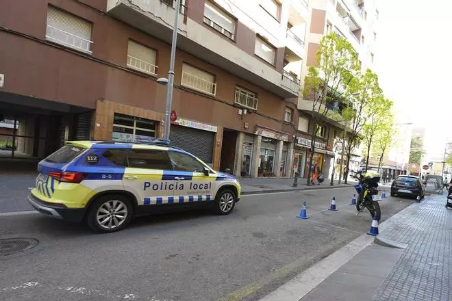 Les imatges d'un operatiu antidroga en un pis de Salt