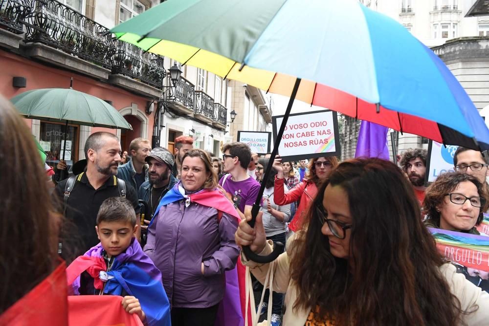 Banderas arcoiris engalanan A Coruña