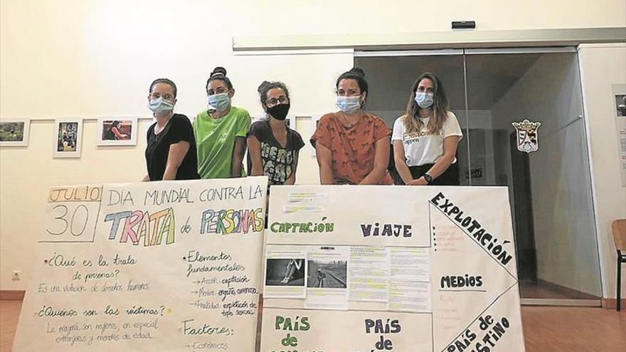 Jornada contra la trata de blancas en el ayuntamiento de pedro abad