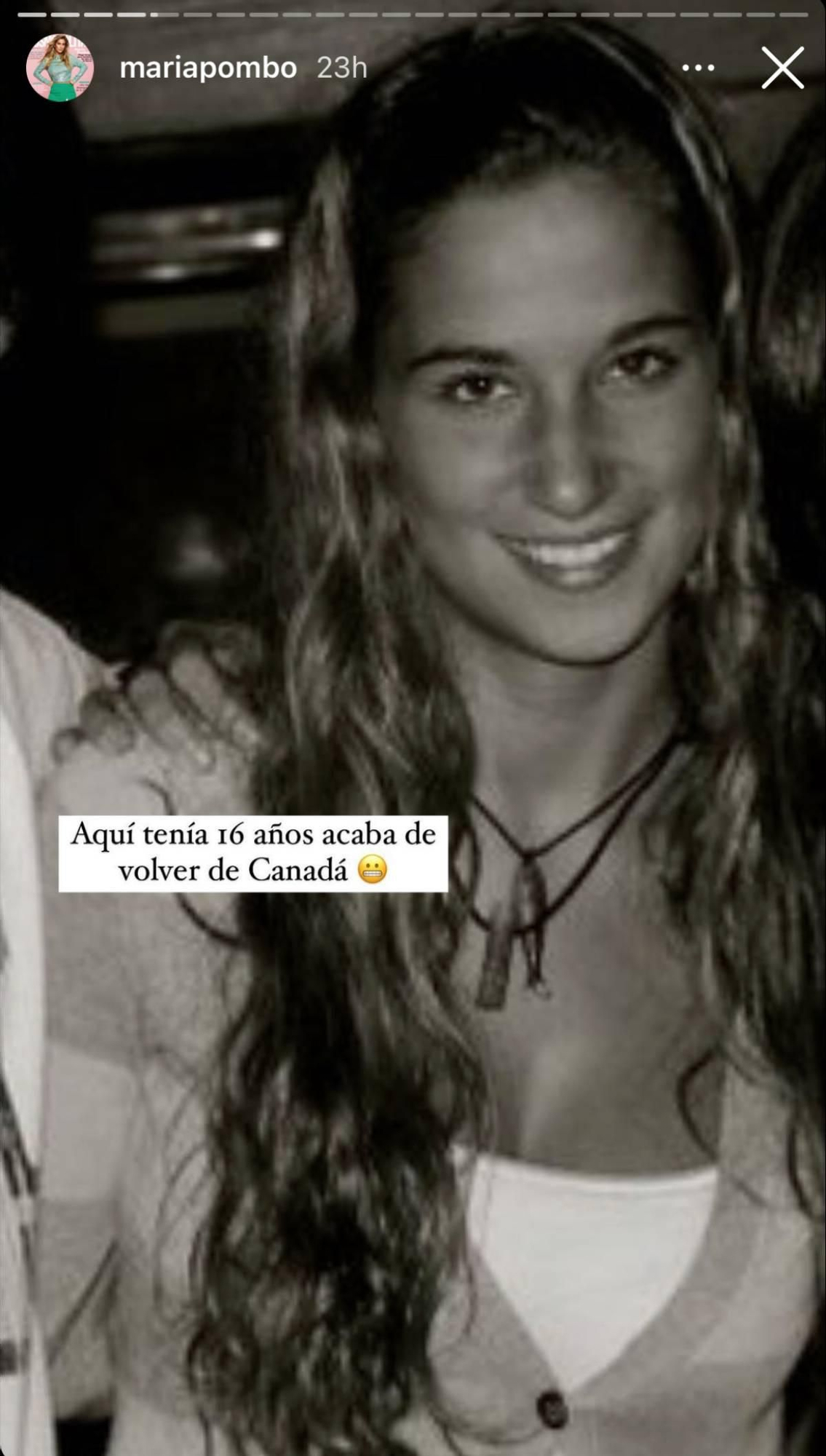 María Pombo con 16 años y la diadema de zigzag