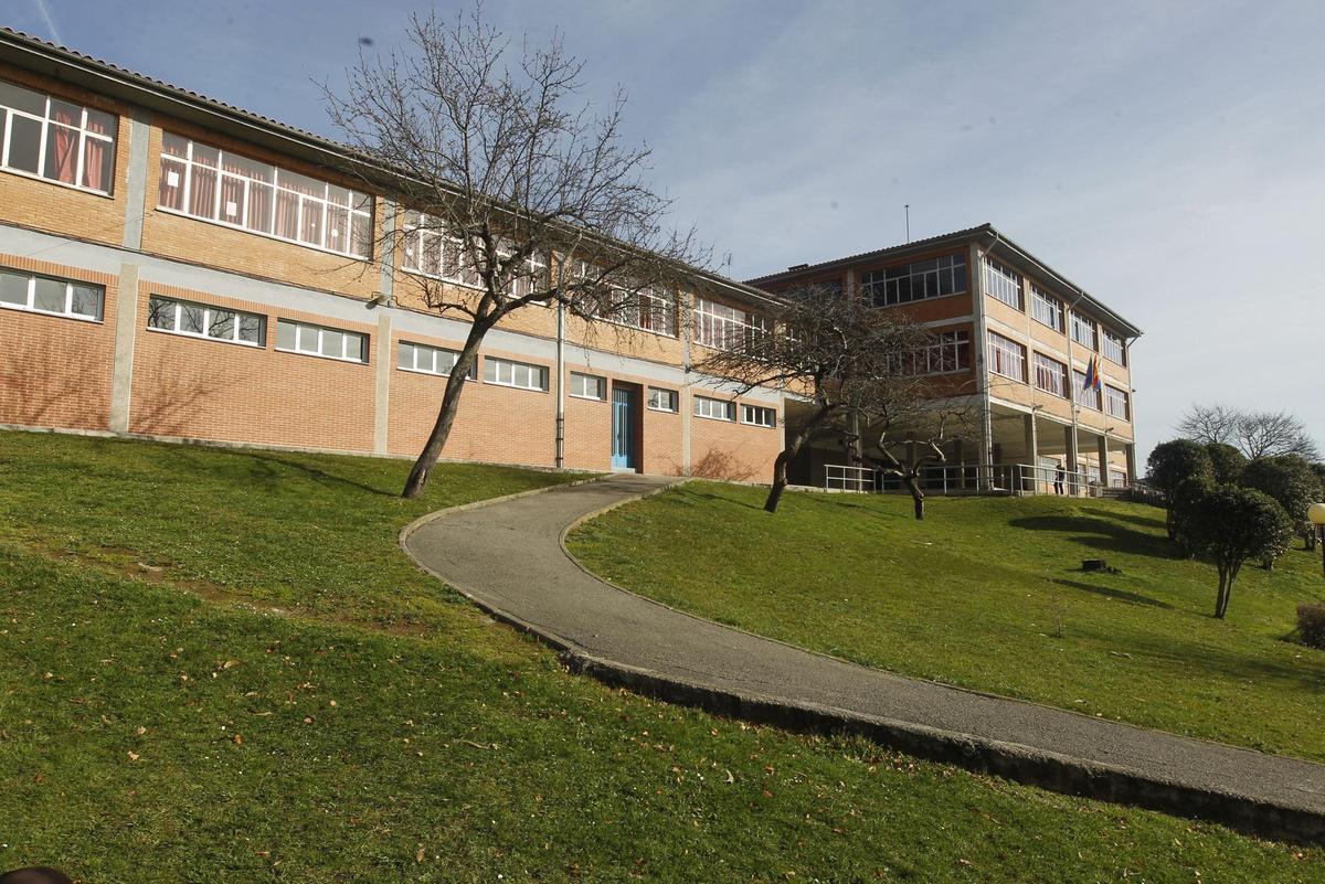 Una de las rampas construidas en el interior del recinto del colegio Germán Fernández Ramos.
