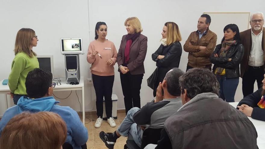 Tomás y Alonso visitaron ayer el centro Santa Ana.