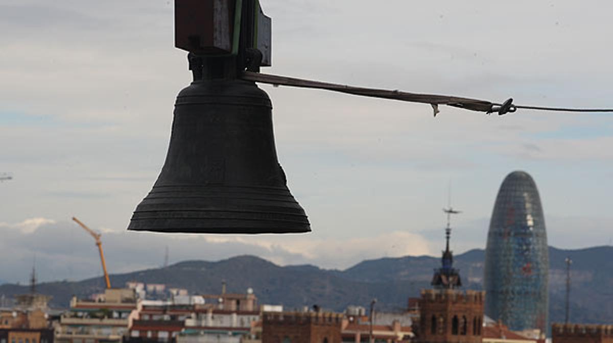 Santa Maria del Mar recupera les seves campanes.