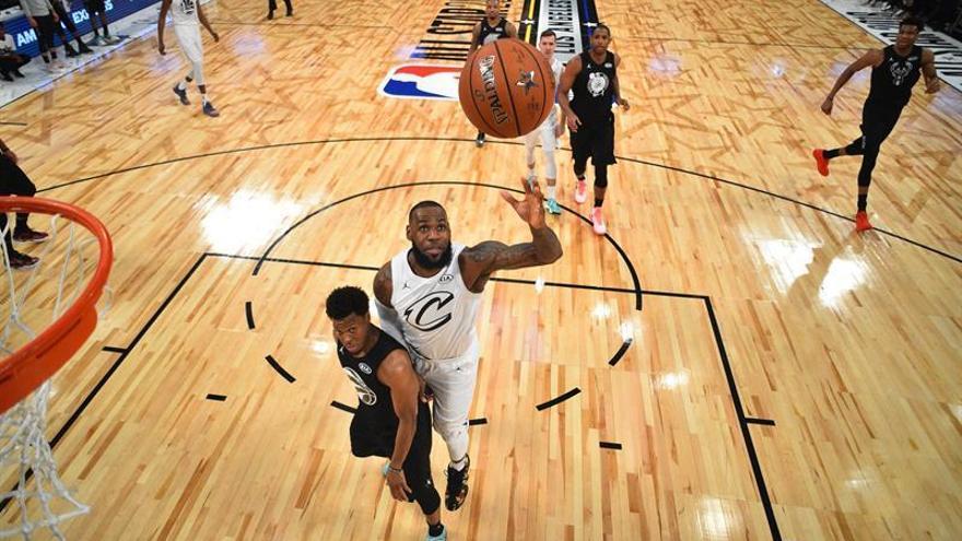 LeBron se corona en un duelo de mayor seriedad e intensidad