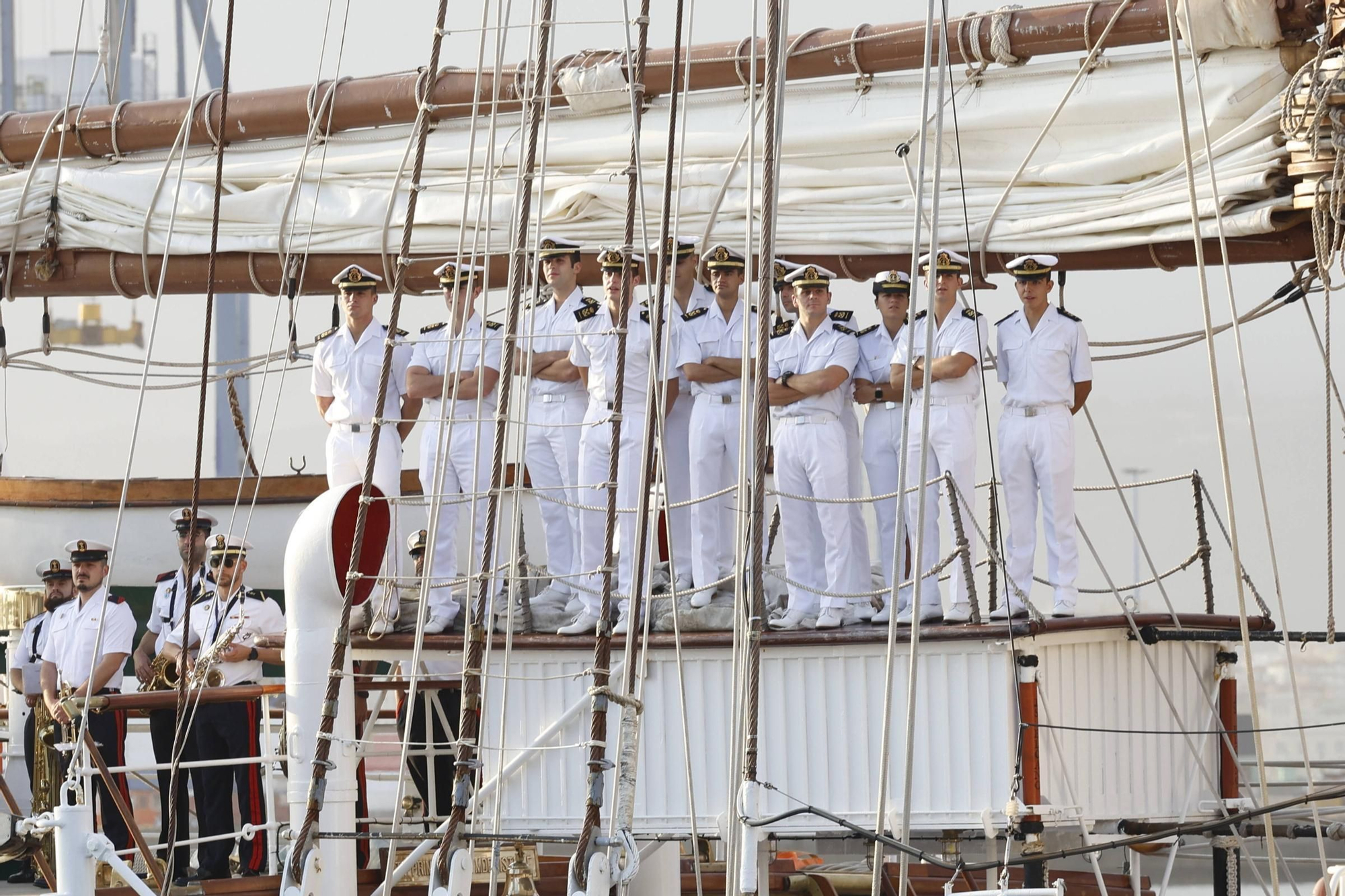 EN IMÁGENES: Así fue la llegada de la Princesa Leonor a Gijón en "Elcano"