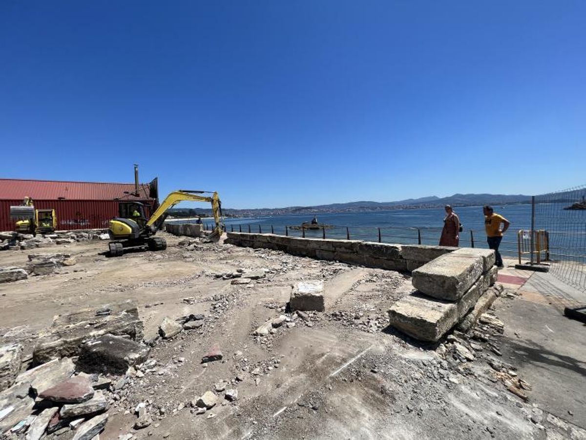 El “auditorio” de O Sinal, en el punto de mira municipal. | // G.NÚÑEZ