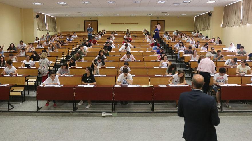 Imagen de un examen de Selectividad del pasado 2017.