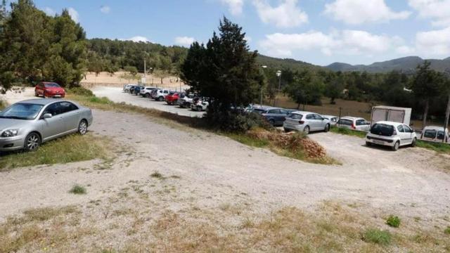 Imagen de los terrenos junto al Centro de Salud de Sant Josep. | J.A.RIERA