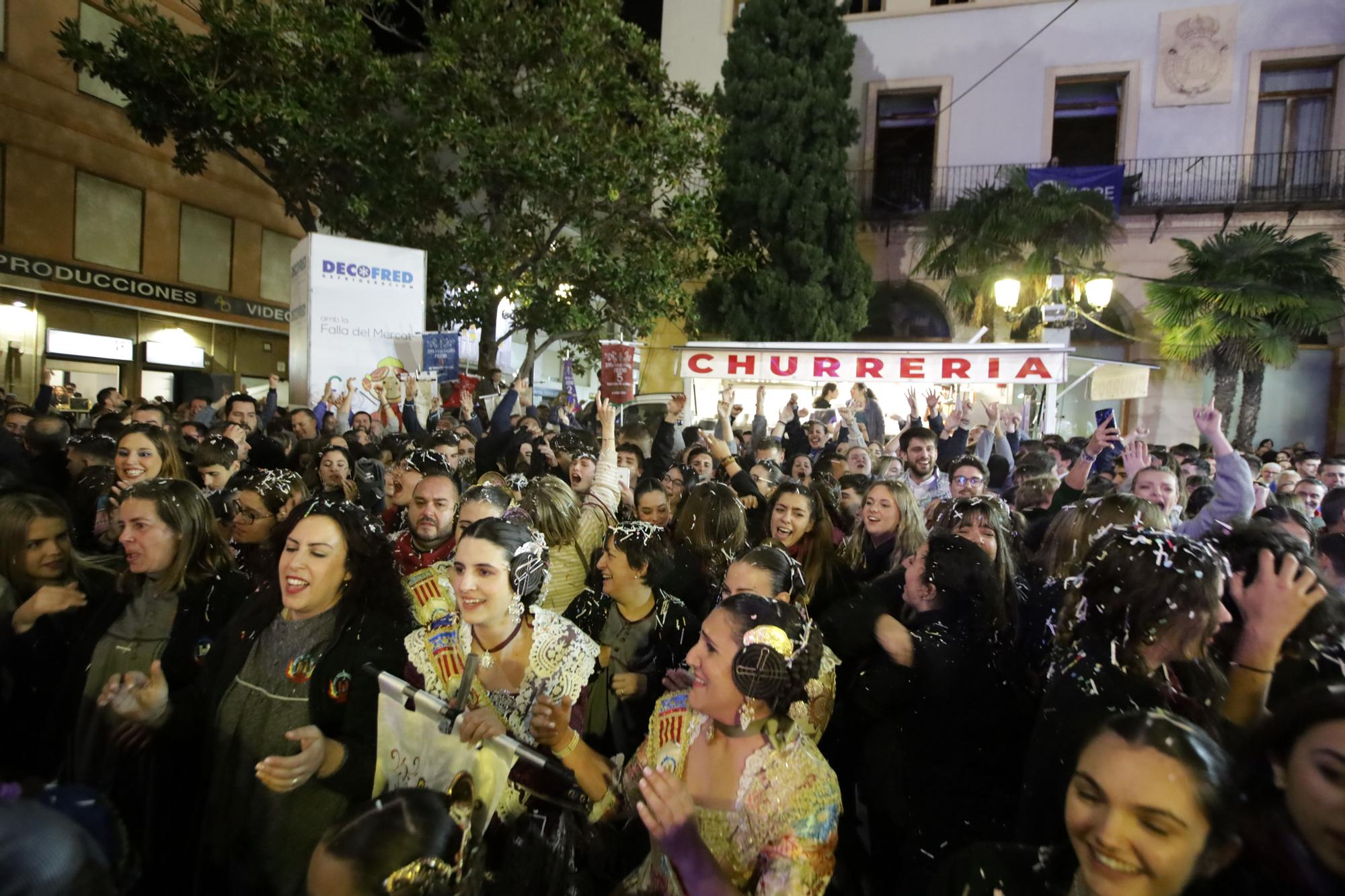 Todas las fotos de la entrega de premios falleros de Gandia