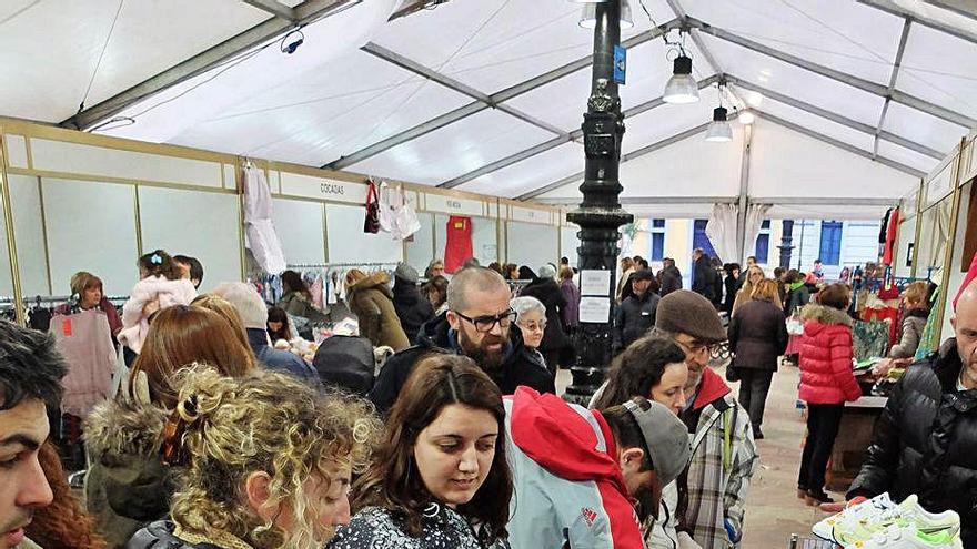 Ambiente en una pasada feria del stock en Langreo.