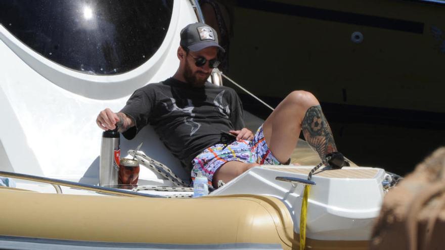 Messi, relax en familia en aguas de Ibiza y Formentera