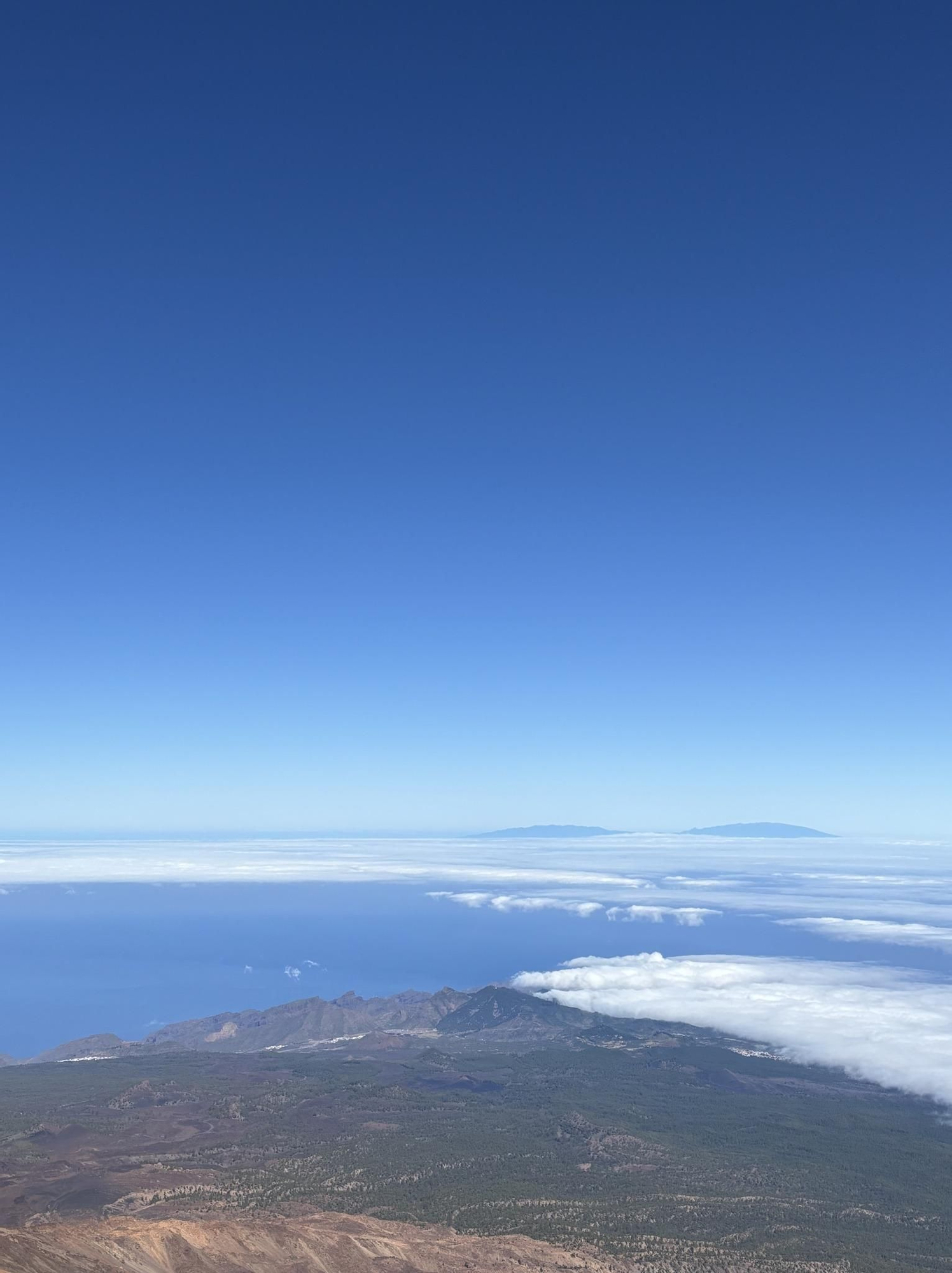 Tareas de medición en el volcán Teide