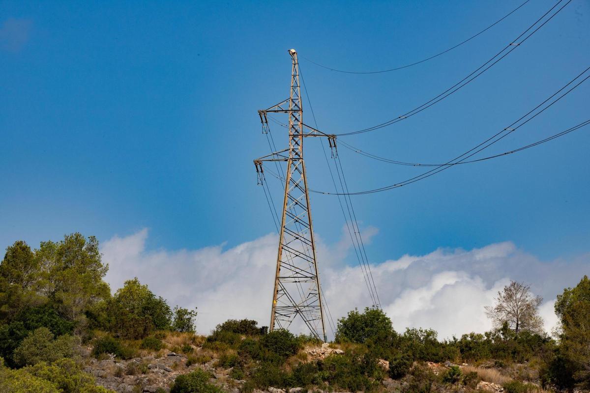 Un tendido eléctrico.