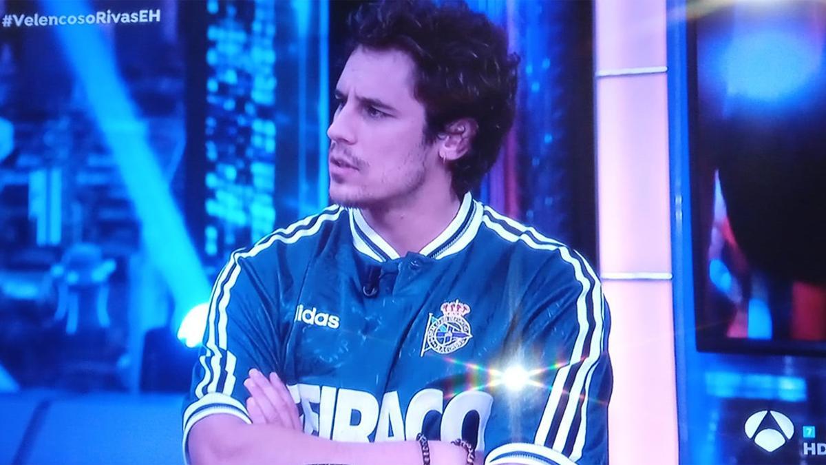 Captura de pantalla de la emisión de 'El Hormiguero' en la que Martiño Rivas lució una camiseta del Dépor.