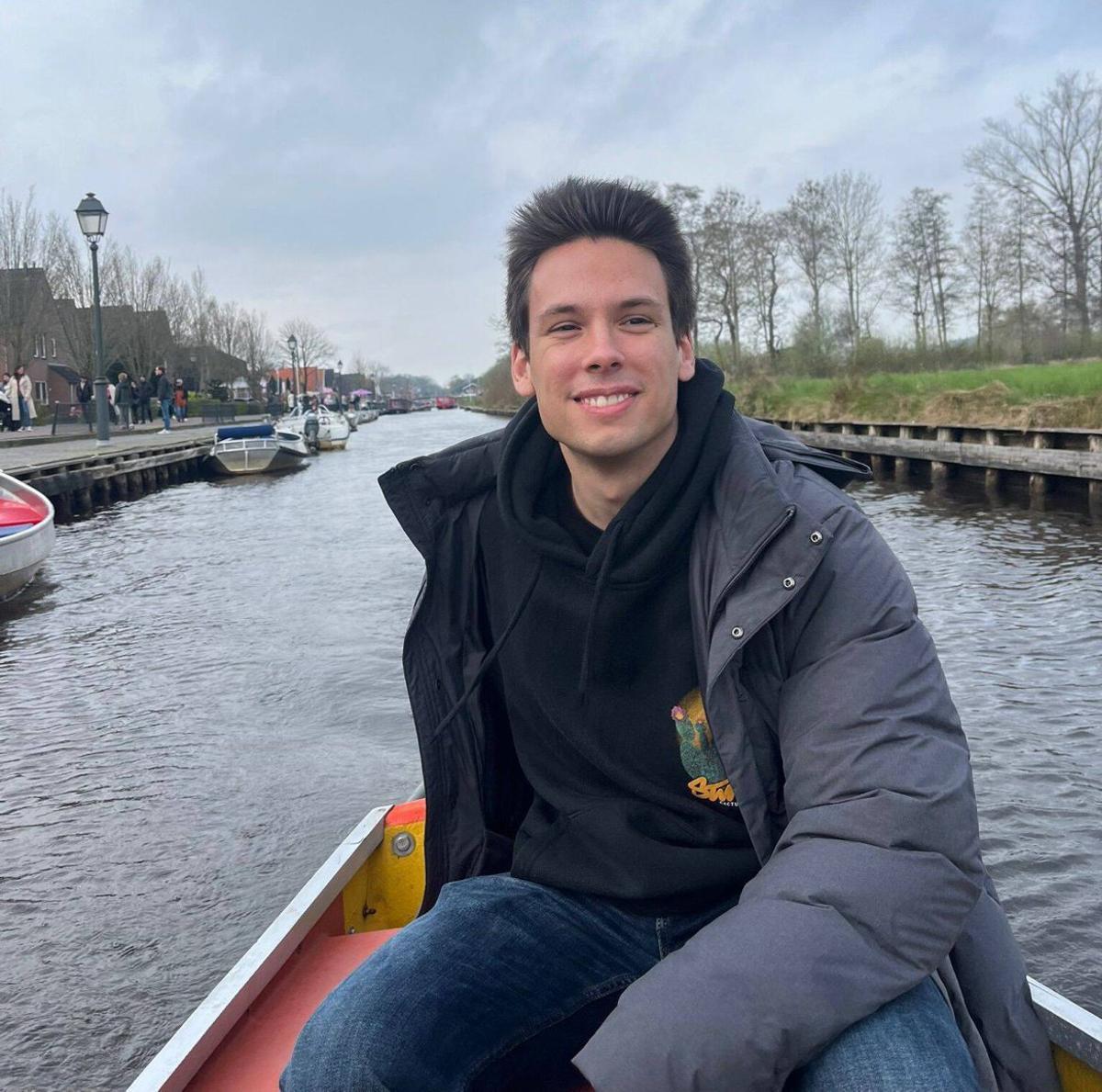 L’eivissenc Álvaro Redondo Arroyo a Giethoorn, als Països Baixos.