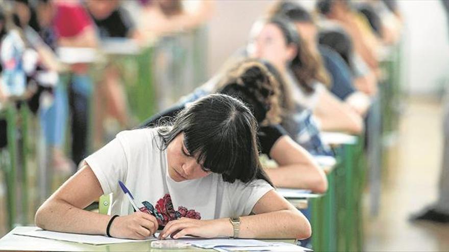 Las carreras de la Universidad de Extremadura reservadas a los mejores estudiantes