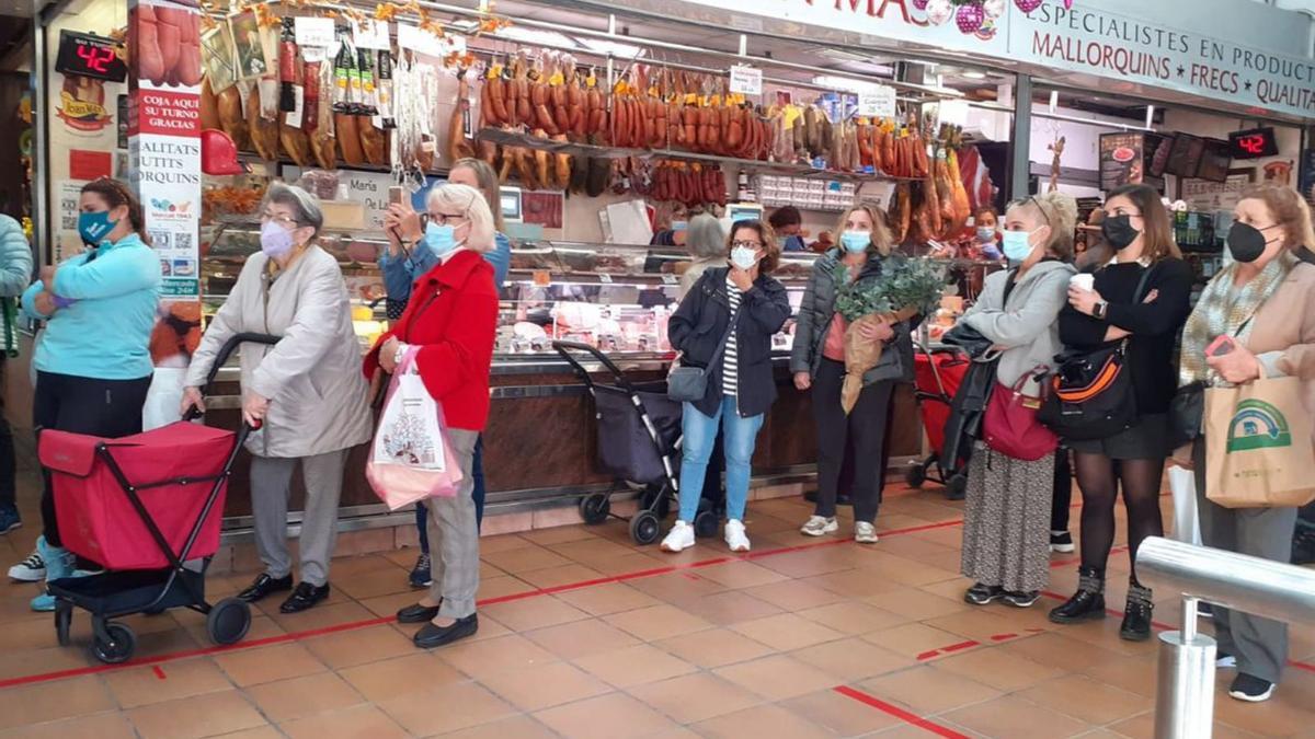 Teatro en el mercado de Pere Garau para visibilizar la violencia machista