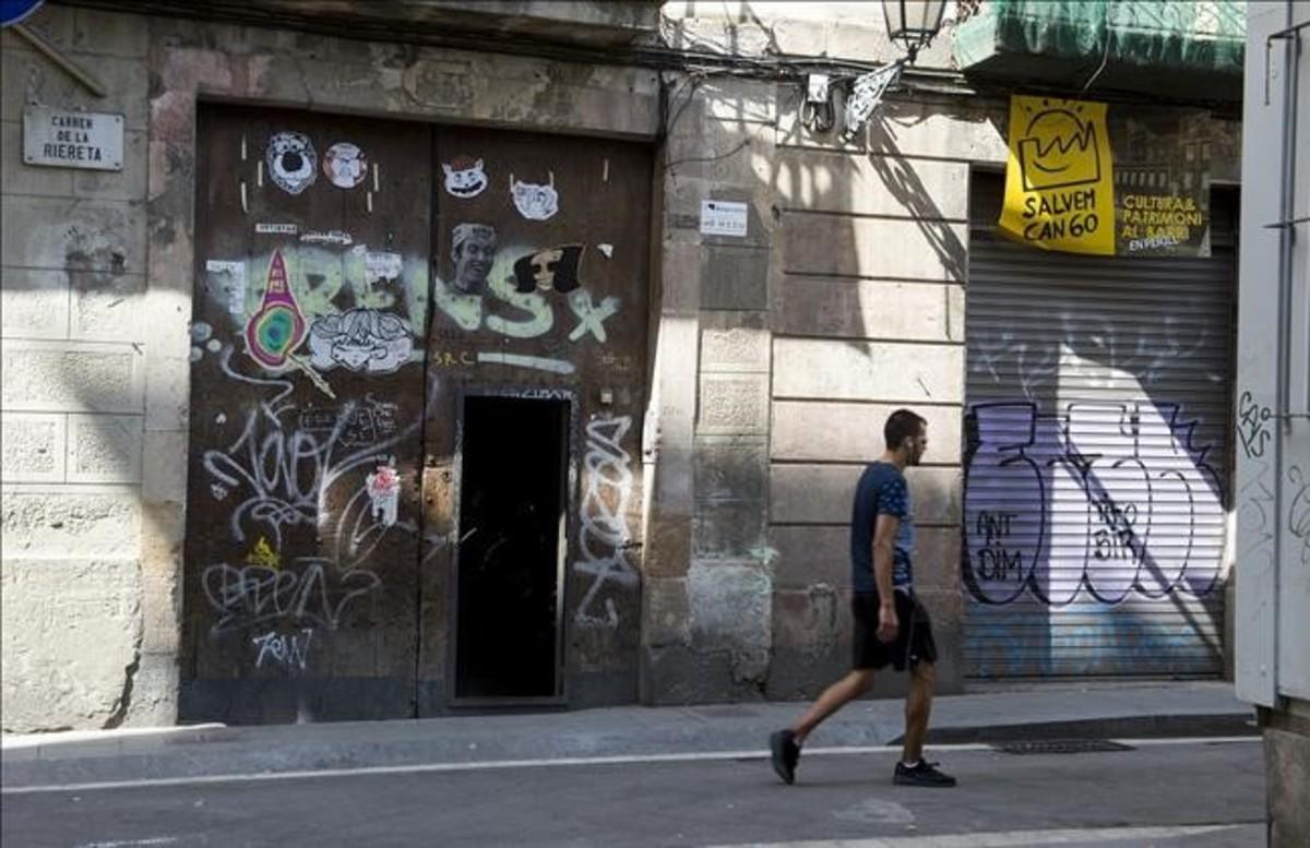 abertran34919190 barcelona      04 08 2016     barcelona    puerta de entrada160805101651