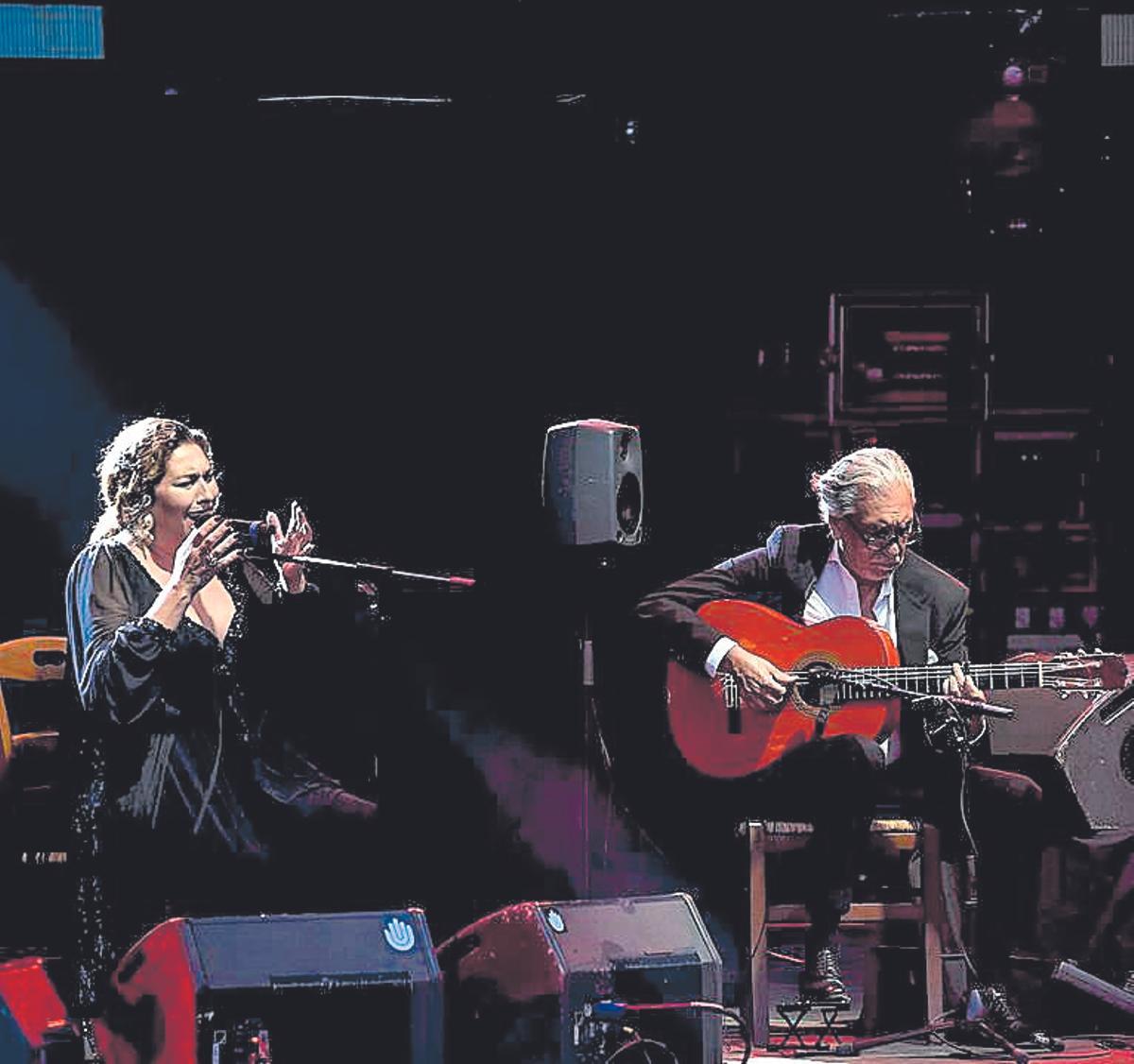 Imagen del concierto que Estrella Morente ofreció este jueves en Pirineos Sur.