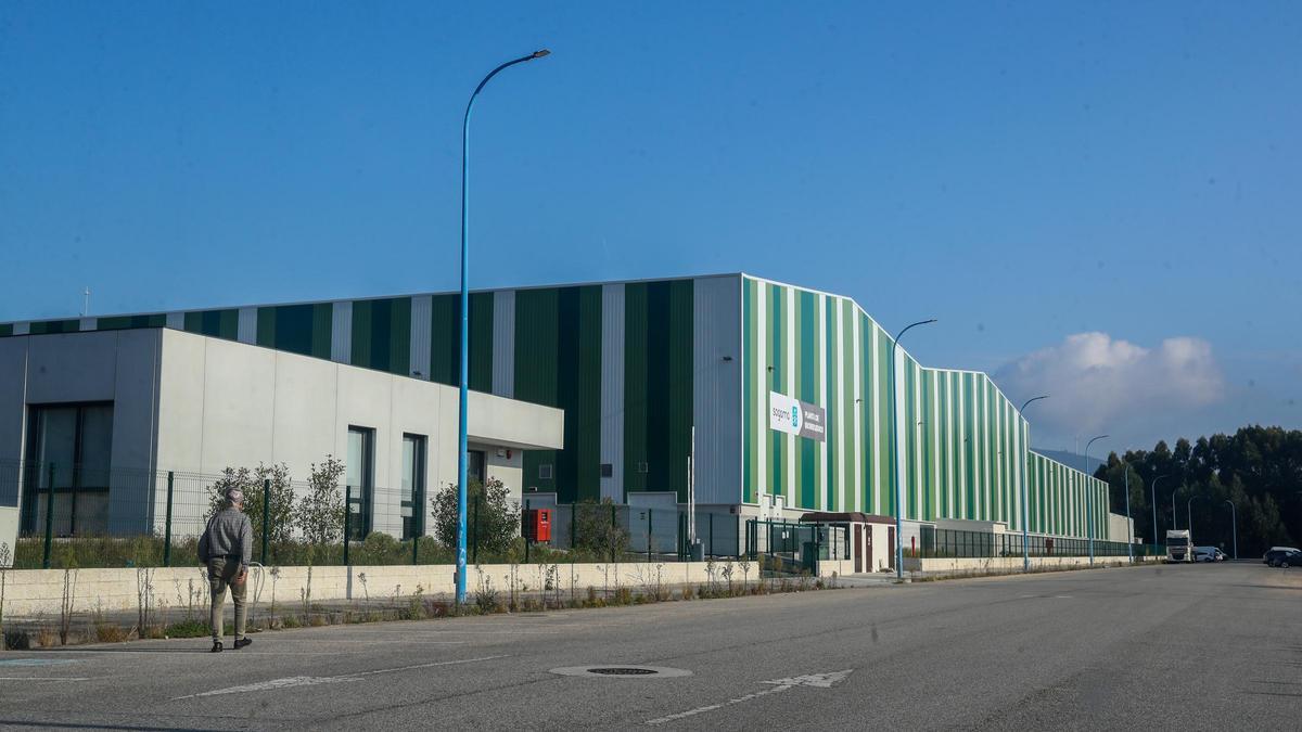 Planta de biorresiduos que Sogama posee en el polígono industrial de Baión.