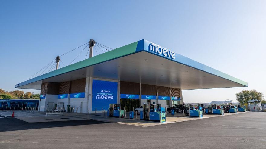 Moeve activa el ‘macroplán’ para convertir sus 1.800 gasolineras en las ‘salas vip’ de las carreteras
