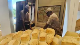 Este pueblo de Sevilla homenajea su pan con microtalleres, rutas en kayak y yincanas molineras: programación completa y horarios