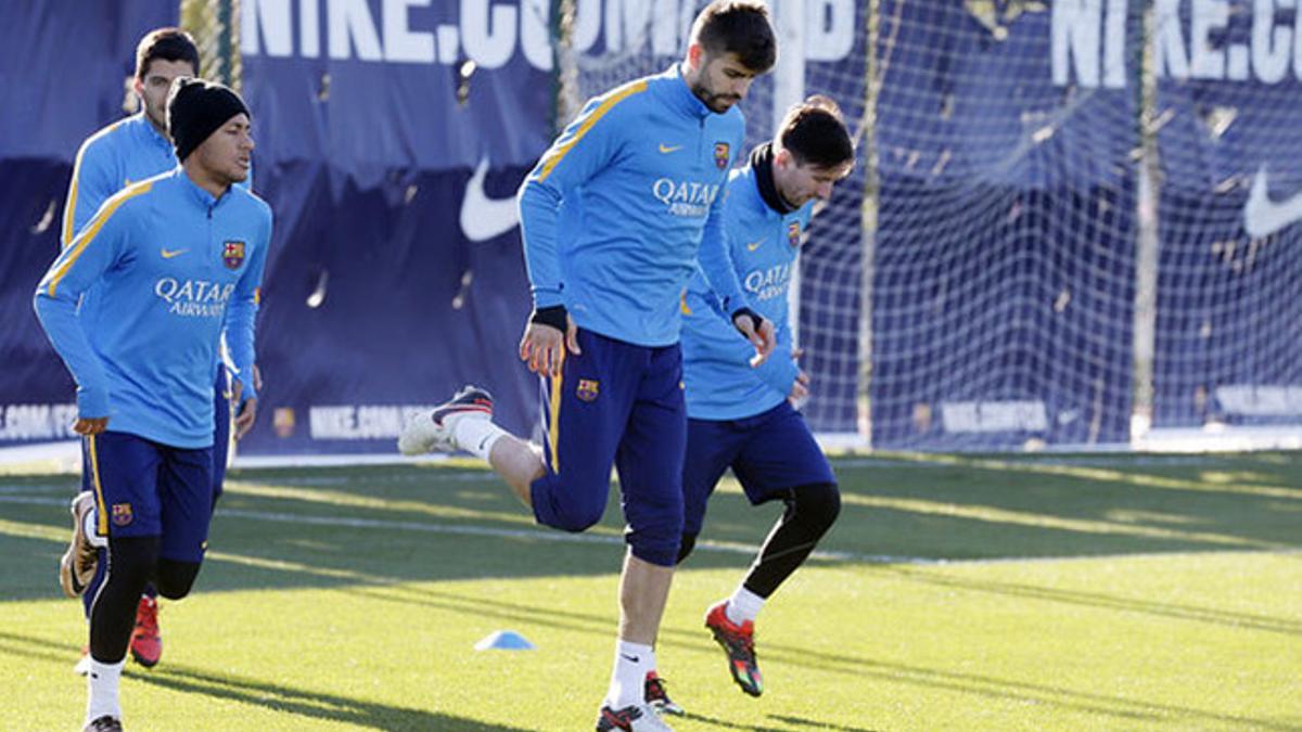 Los jugadores del Barça, en pleno entrenamiento