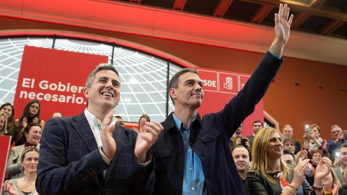 Pedro Sánchez en un mitin en Santander