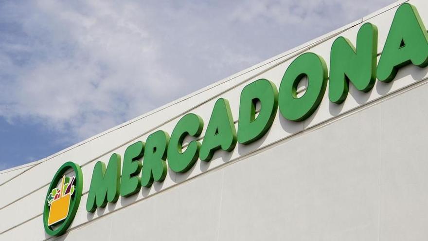 Riña familiar en el aparcamiento de un Mercadona de Badajoz: la Policía Nacional interviene sin que haya heridos