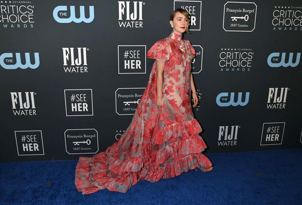 Saoirse Ronan en los premios Critics' Choice 2020