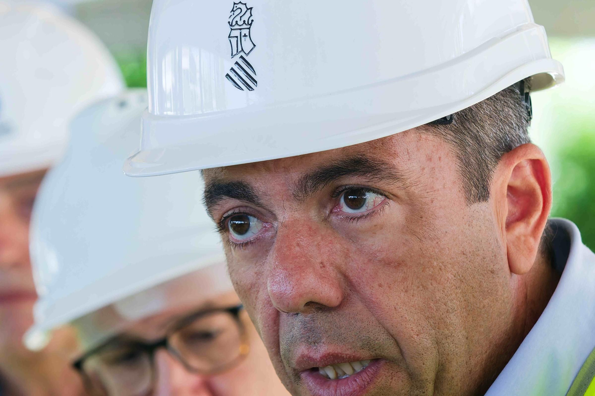 Visita de Mazón al futuro IES Jaume I de Burriana