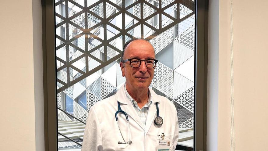 El doctor Luis Manuel Entrenas, del Quirónsalud Córdoba, advierte: "Muchos pacientes con asma abandonan la medicación" y se ponen en riesgo
