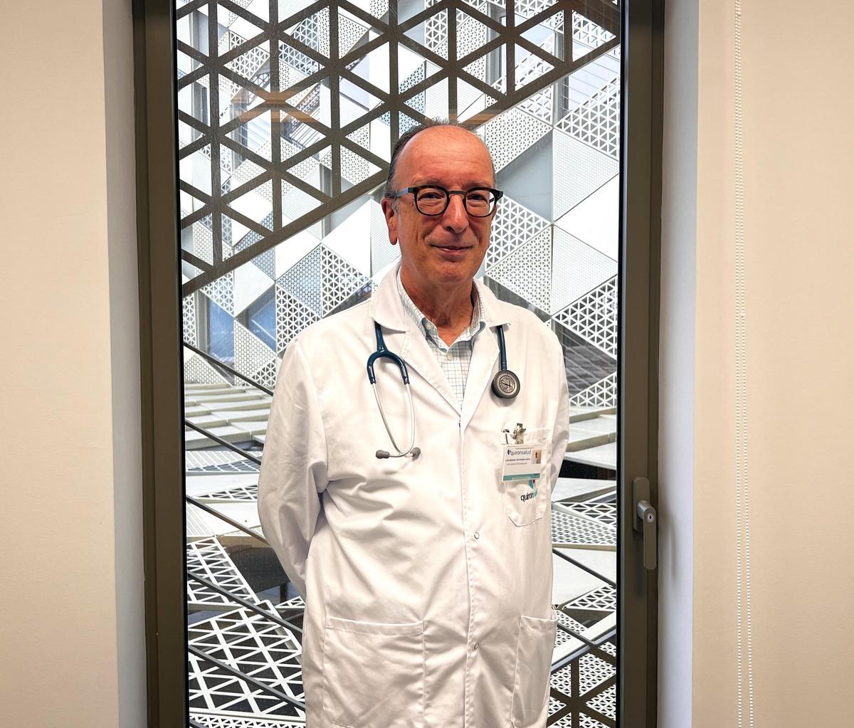 Luis Manuel Entrenas, jefe del servicio de Neumología del Hospital Quirónsalud Córdoba.
