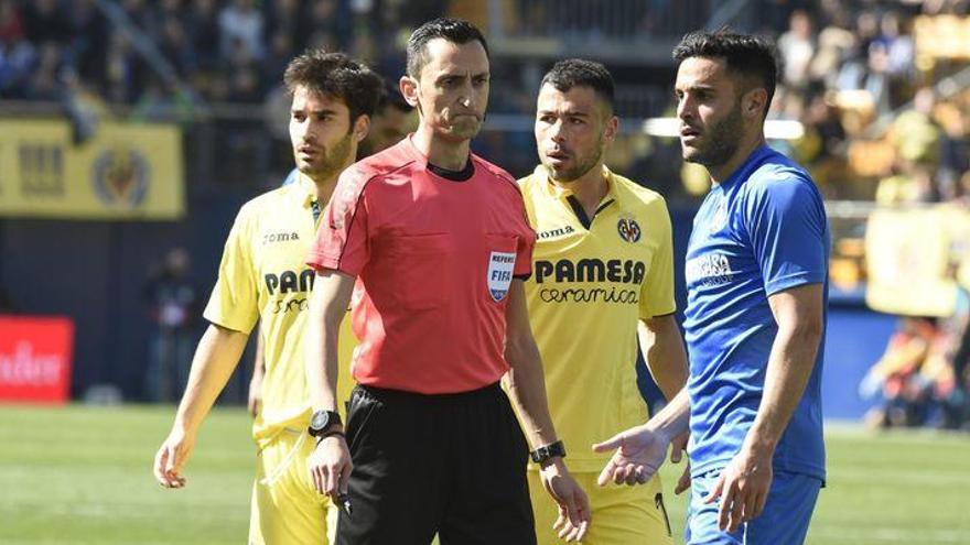 El Villarreal se encuentra con un rival inesperado: el &#039;silbato&#039;