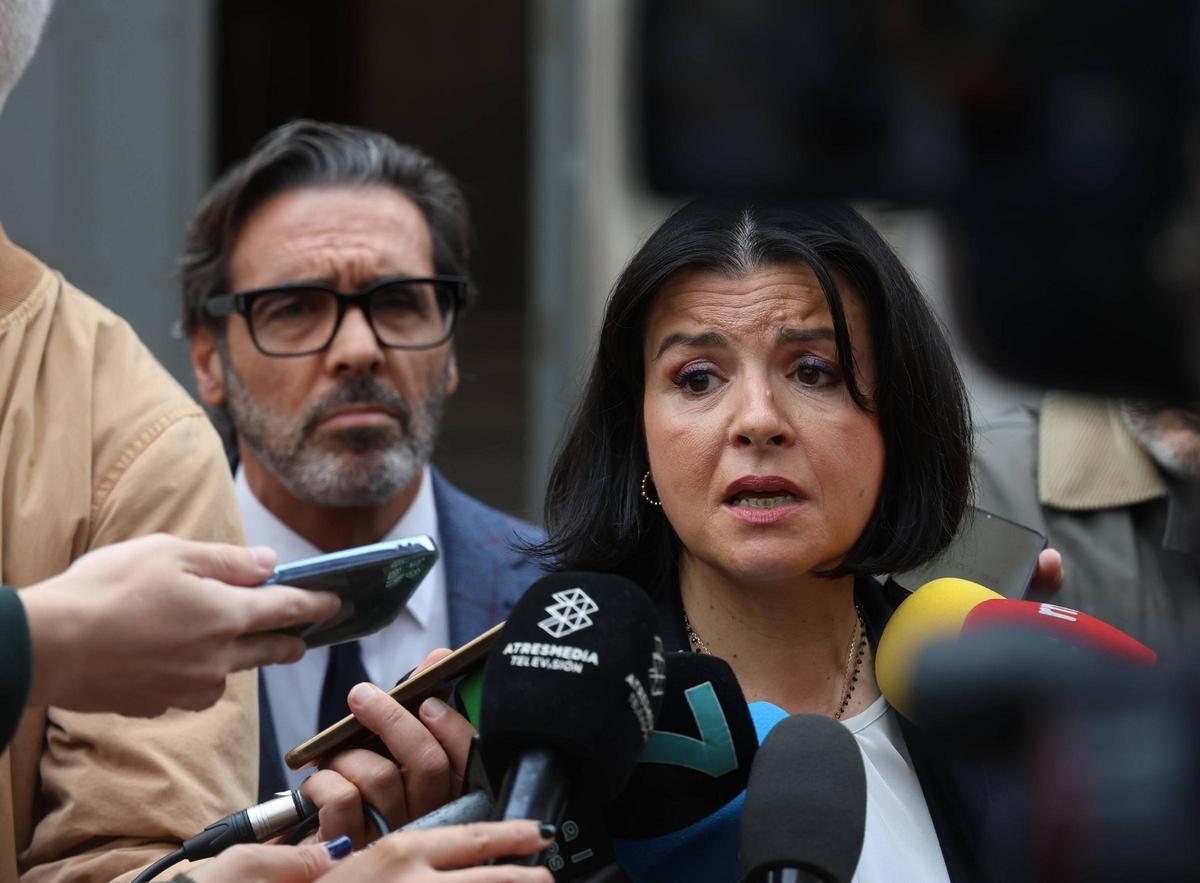 María José de Pazo, portavoz de las víctimas del 'Villa de Pitanxo', en su comparecencia este jueves ante los medios.