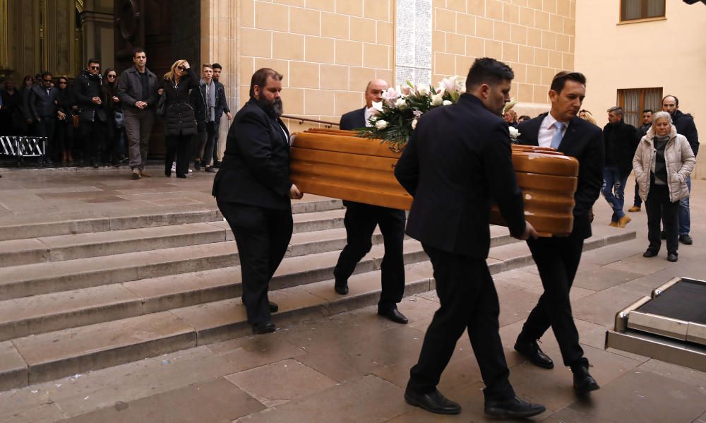 Funeral por la joven fallecida en Benicàssim