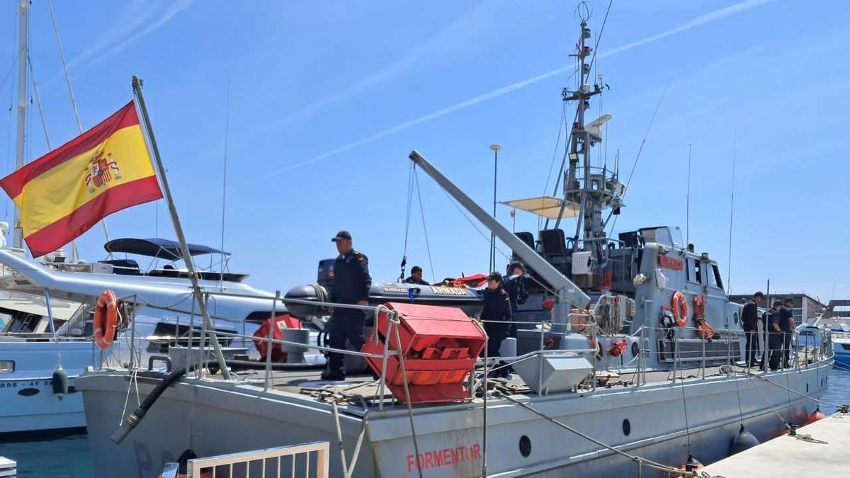 El patrullero "Formentor" de la Armada.
