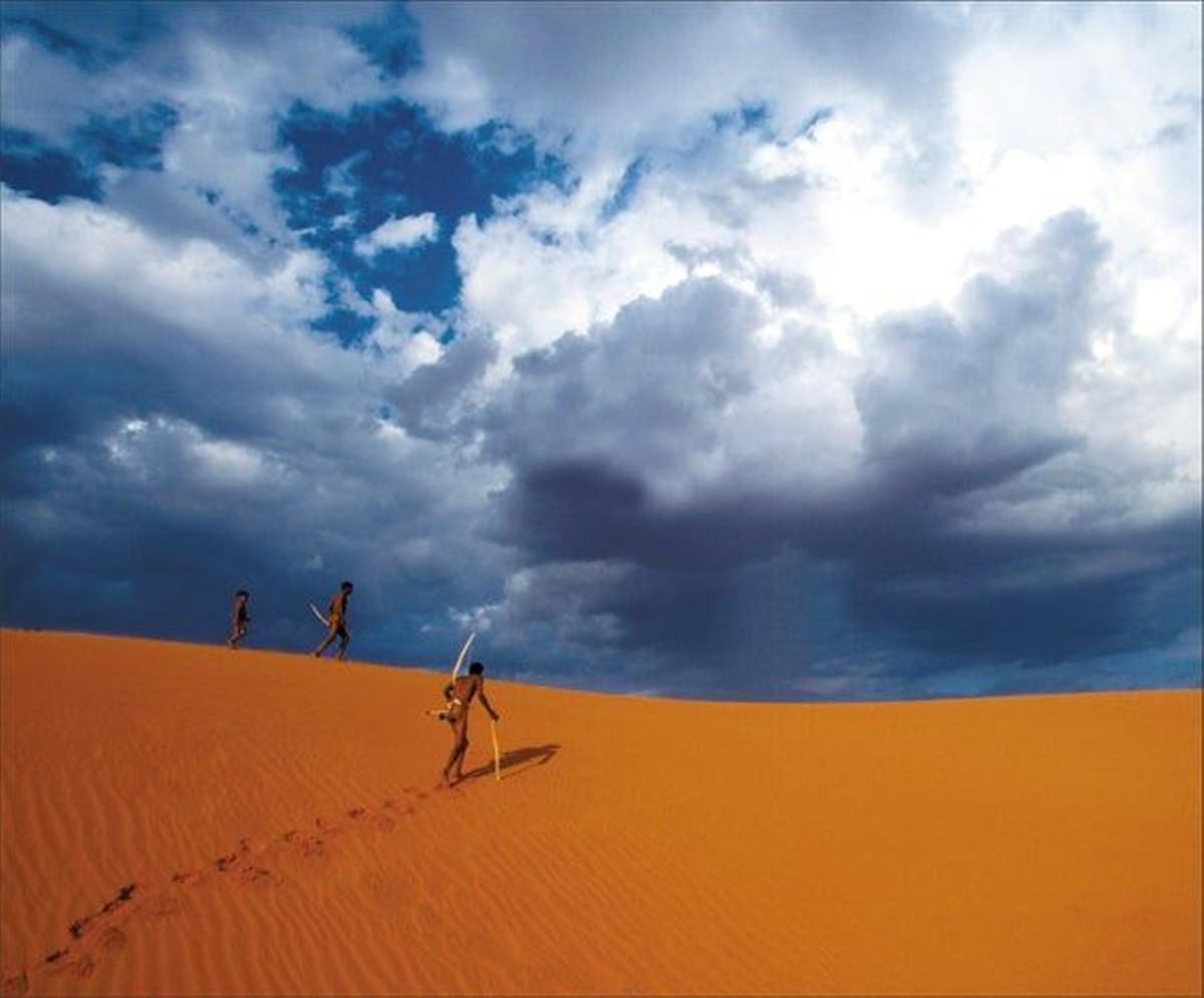El desierto del Kalahari, que
deriva del término Tswana
Kgalagadi (&quot;gran sed&quot;), es uno
de los