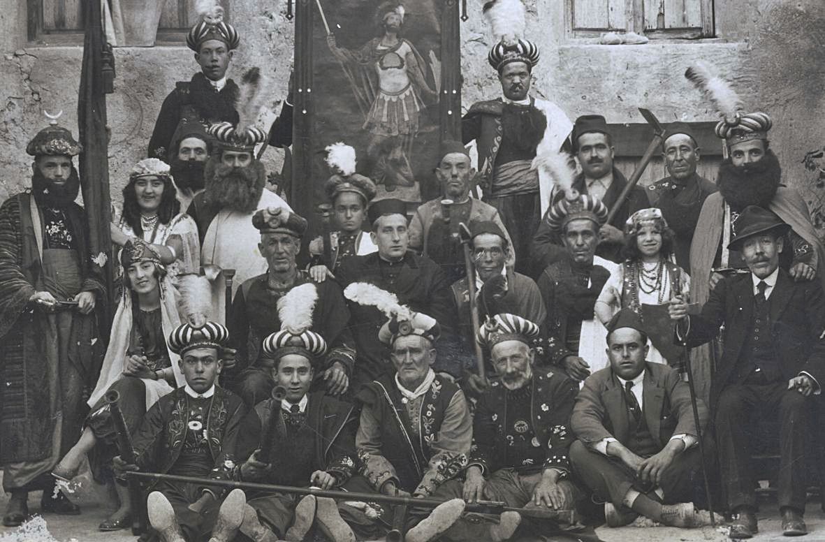 Los Moros Viejos posando en 1923.