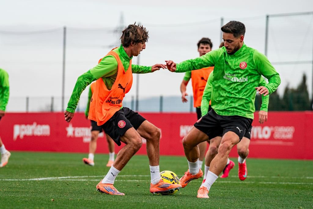 The images of Girona's return to training