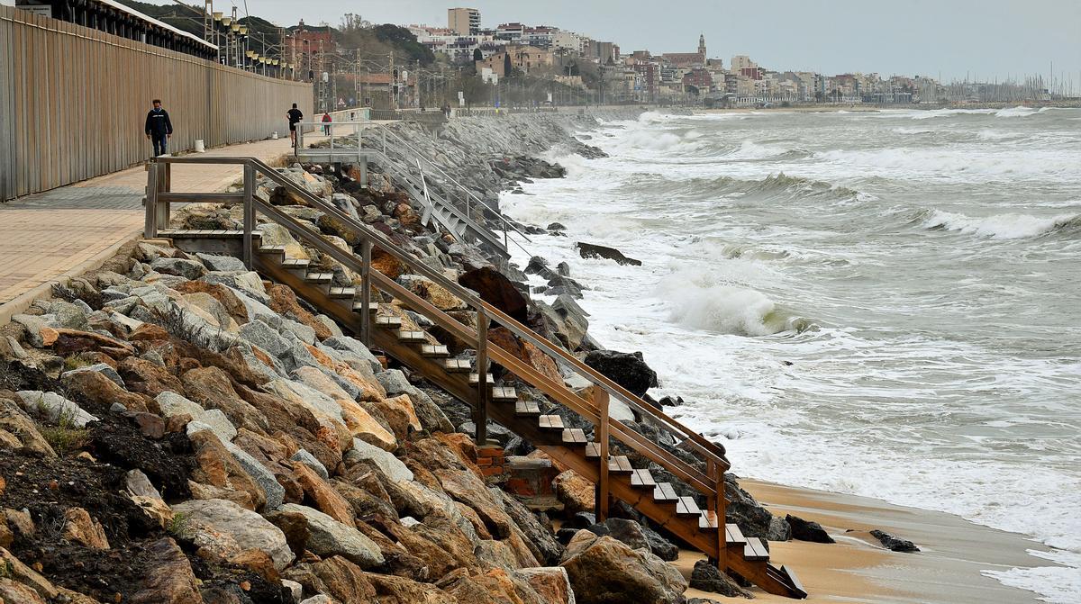 Nou SOS per la regressió de les platges metropolitanes: «Moltes desapareixeran si no fem res»