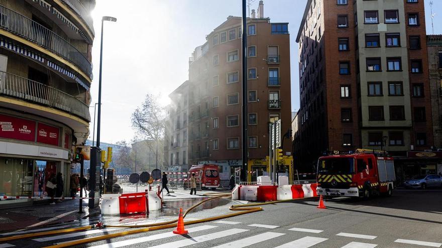 Susto en el centro de Zaragoza: los bomberos intervienen en la plaza San Miguel