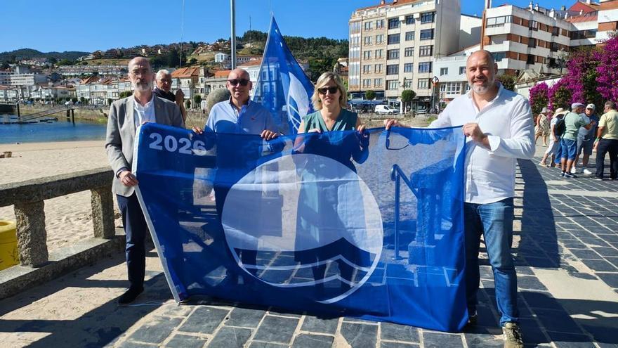 Baiona iza las seis banderas azules de sus playas
