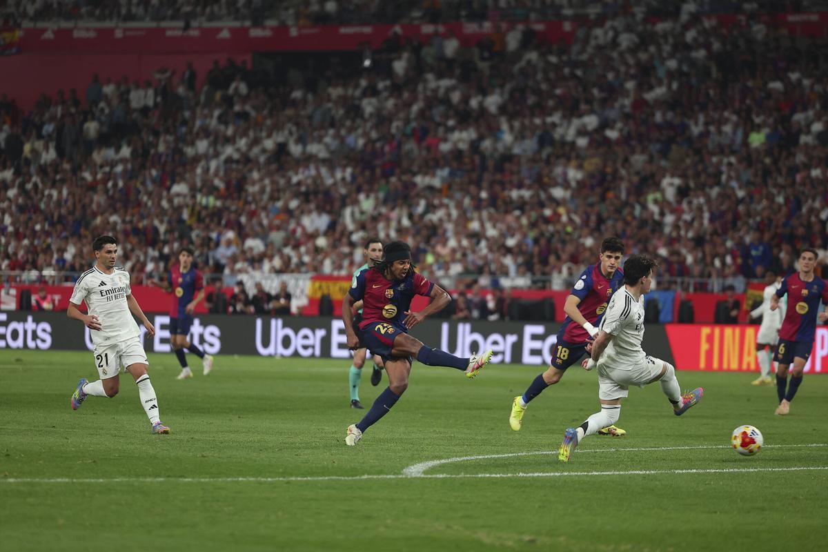 Locura en la Cartuja: Así fue la celebración de los jugadores tras ganar la Copa del Rey